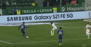 图片报：吉拉西在多特年入900万欧，去沙特可获得双倍收入