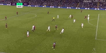 足球队员饮食与恢复计划